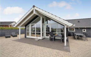 Amazing Home In Vinderup With Wifi